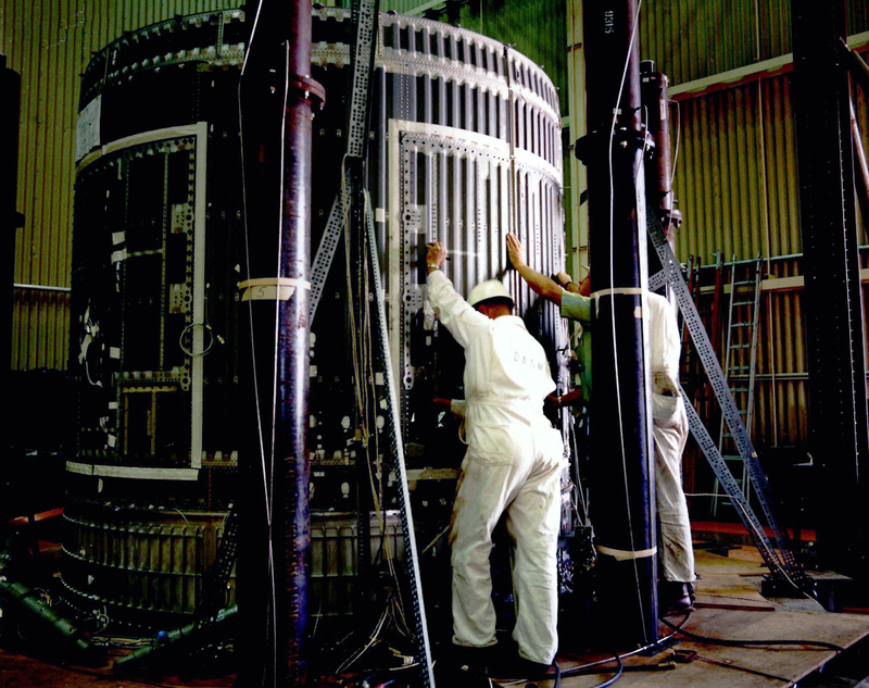 Illustration for article titled Newly Declassified Photos Show The Crewed USAF Spy Spacecraft That Almost Was